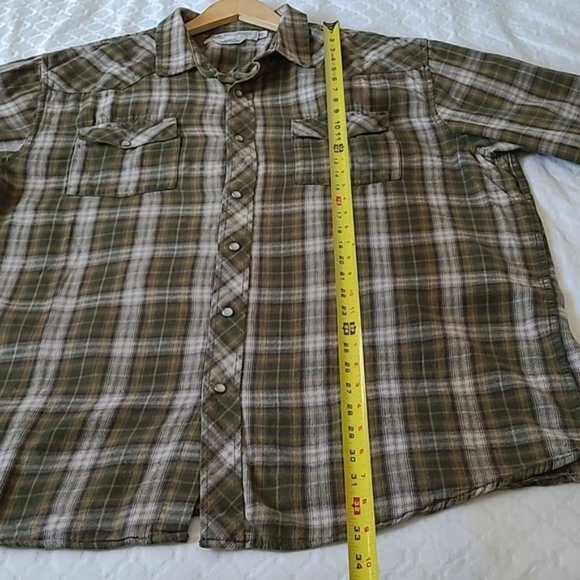 Wind River Classic Fit Green Plaid Fannel Shirt - Picture 7 of 9